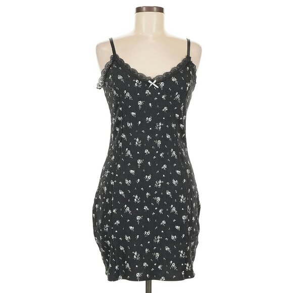 Divided x H&M Black White Floral Strappy Bodycon Mini Dress Croquette Y2K Revive - Picture 3 of 16